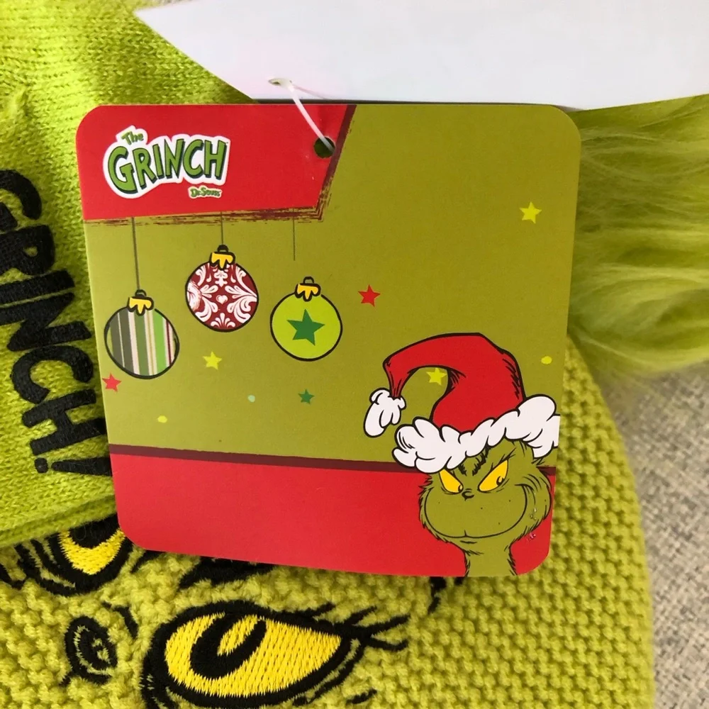 NWT Grinch Toddler Kids Beanie and Mittens Set - Green